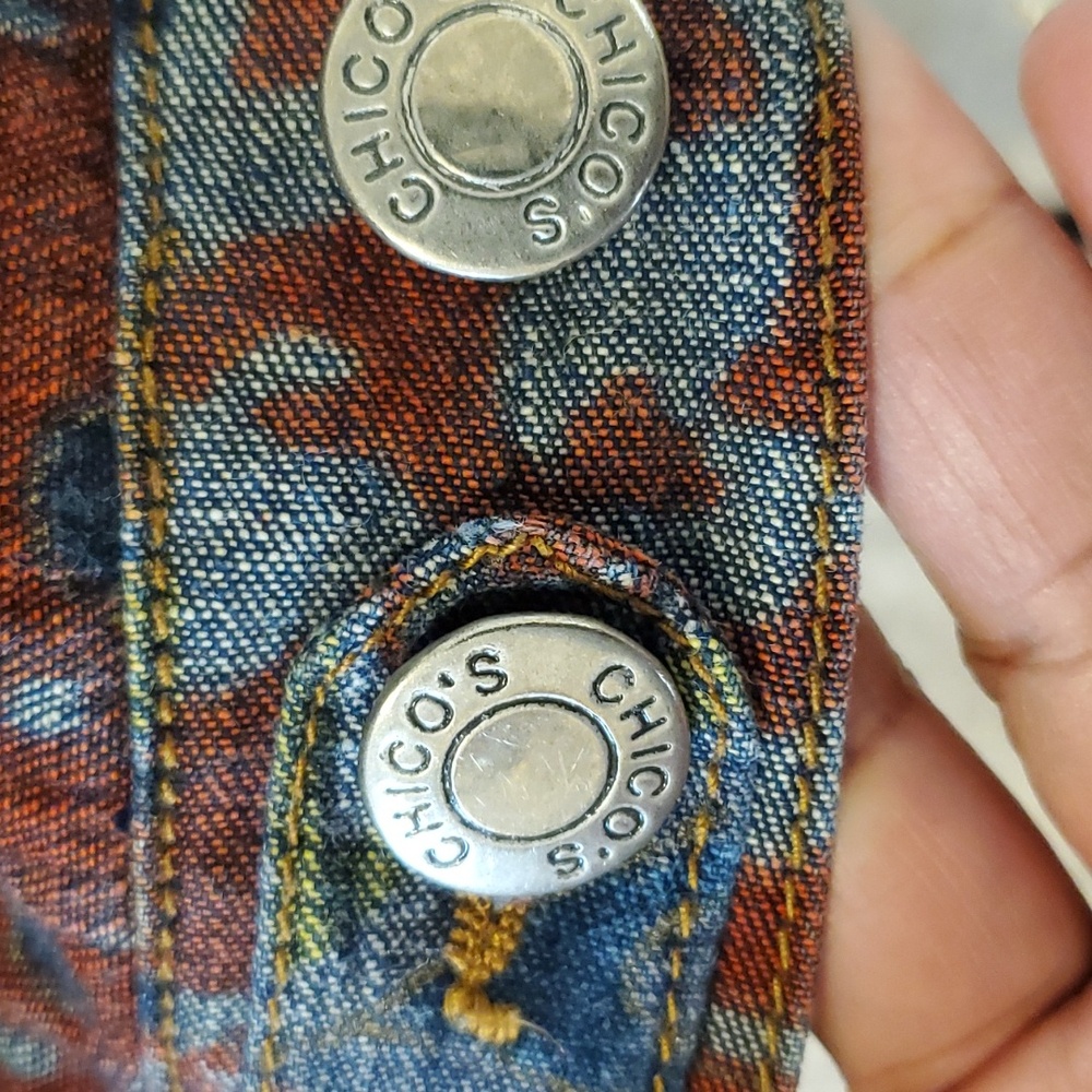 Chicos Denim jacket - Picture 6 of 6